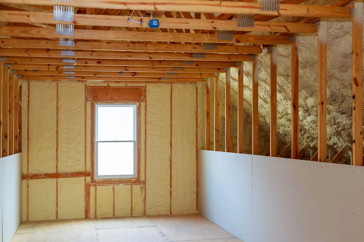 Why You Should Utilize Spray Foam Insulation 7 Significant Advantages